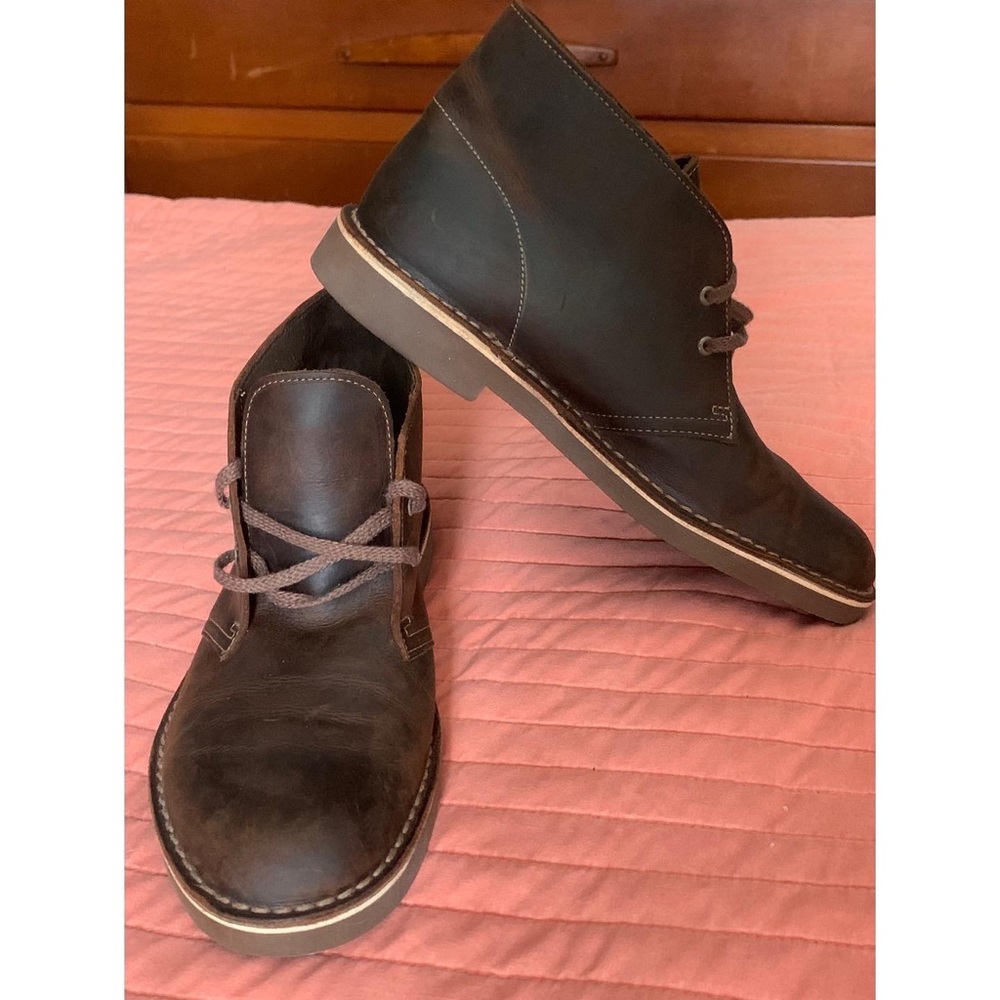 Mens US 9.5 Clarks Bushacre Brown Leather Lace Up Chukka Boots